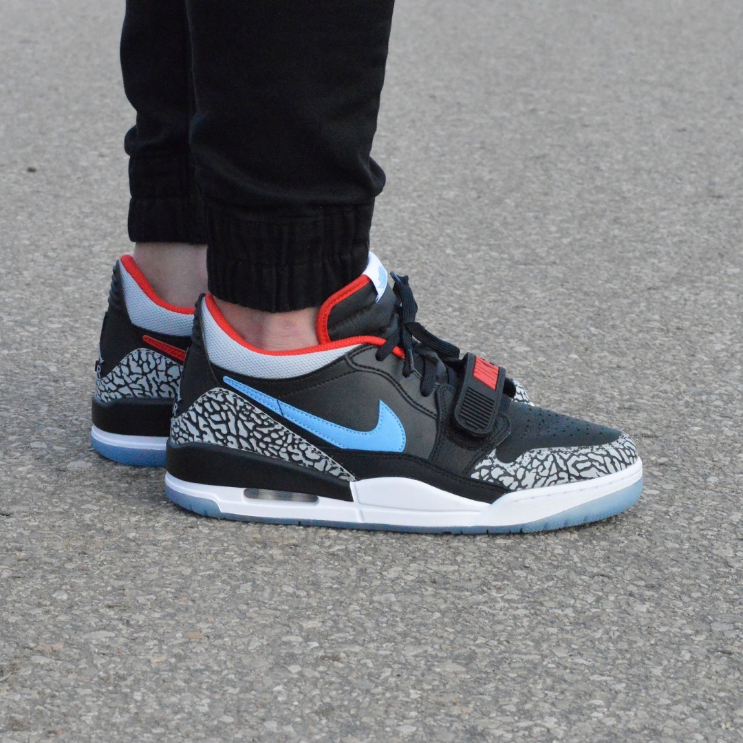 ★関税込★NIKE★NIKE AIR JORDAN LEGACY 312 LOW★26-29cm★ 🔶️NIKE AIR JORDAN LEGACY 312 LOW CHICAGO FLAG BLACK BLUE